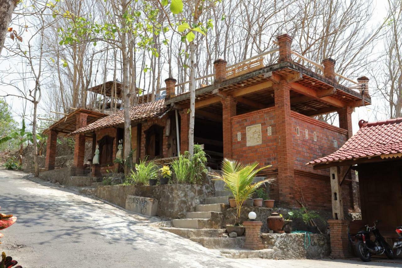 Newalaskuliner & Homestaywatulumbung Kretek Luaran gambar